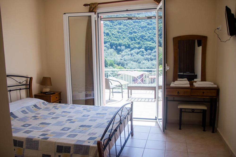 Apartmán Filoxenia Yénion Exteriér fotografie